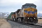 Intermodal rolls east